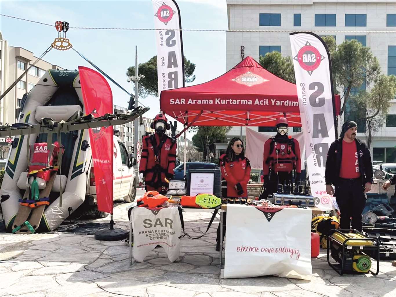 Menteşe'de deprem farkındalığı için stantlar kuruldu haberi